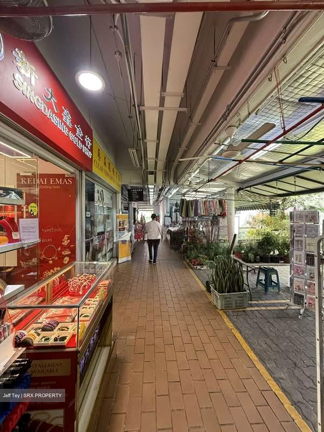 Yishun Street 22 (D27), Shop House #593477531